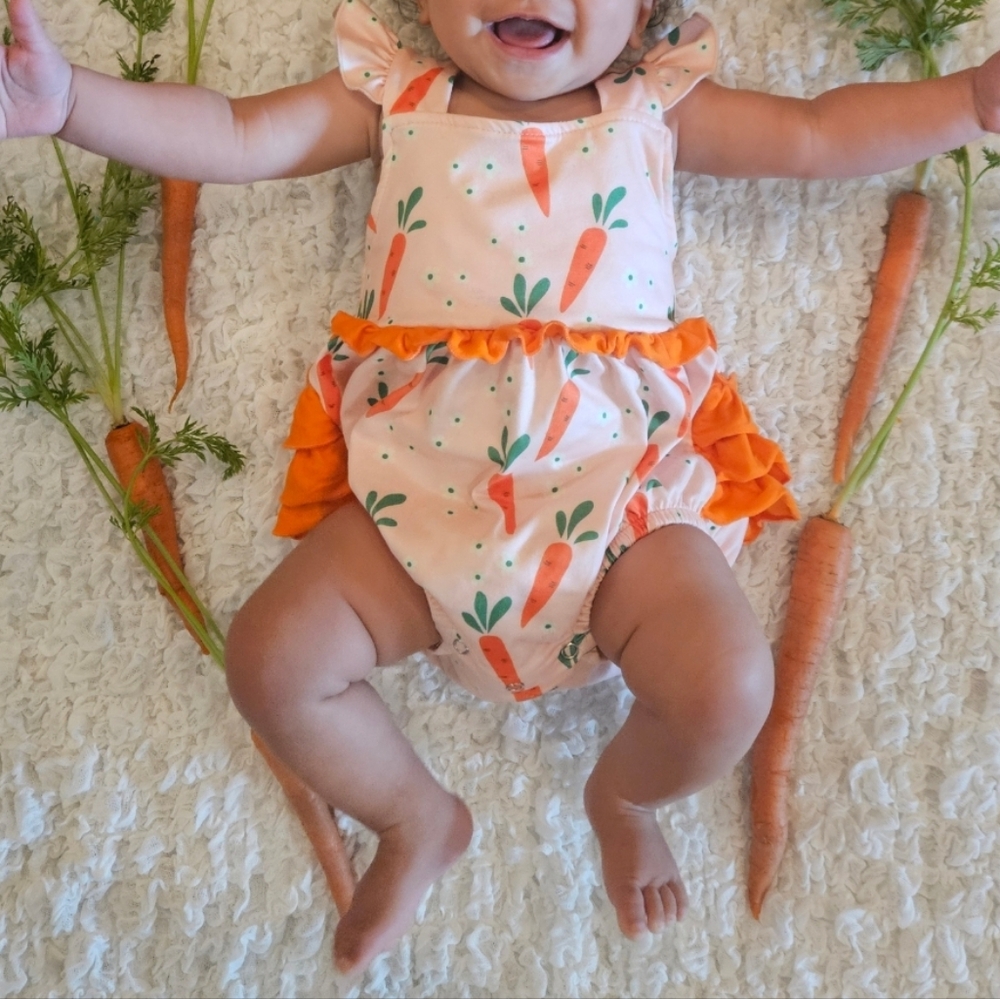 Baby Girls Pink Carrot-Print Ruffle One-Piece Romper